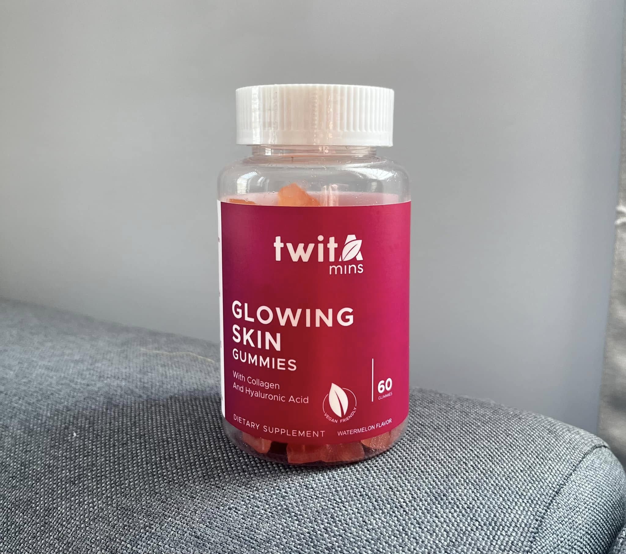 TwitaMins Glowing Skin Gummies
